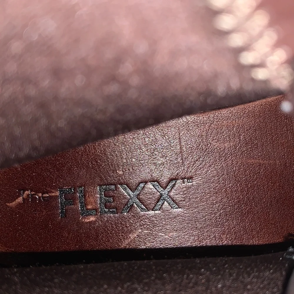 THE FLEXX NWOT Brown Booties SIZE 10